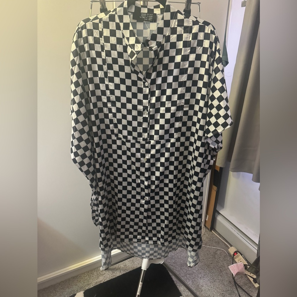 Dressed in Lala oversized blouse